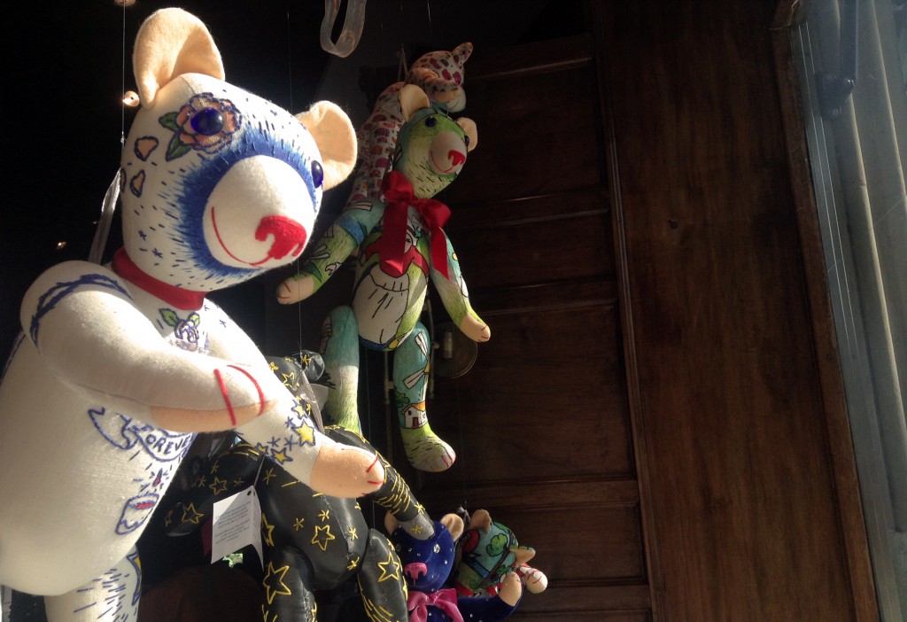 Gerard Solà - Teddy Bears
