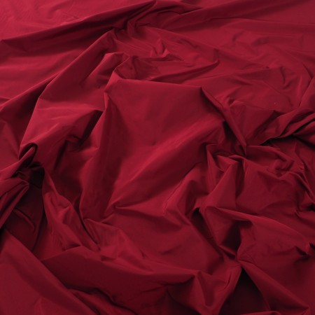 Garnet picasso light taffeta