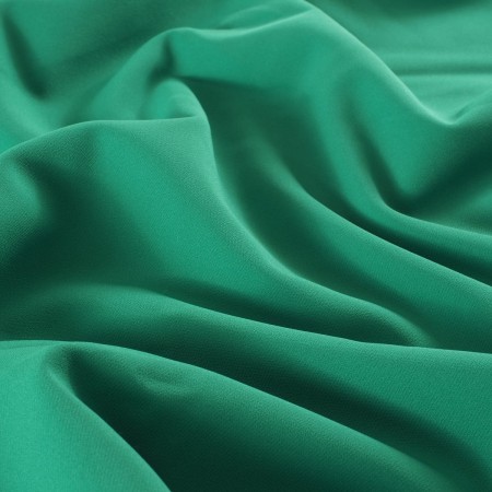 Green maria cr?pe with stretch