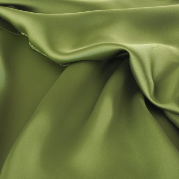 Luca crepe satinado verde oliva