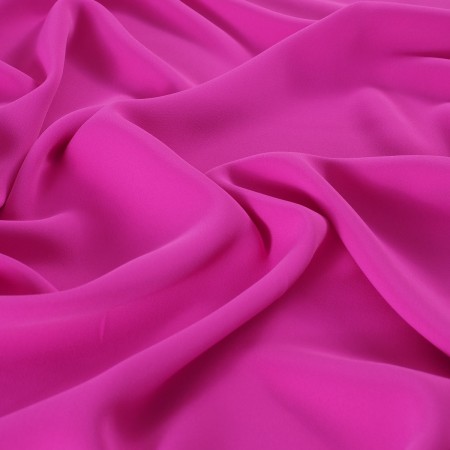 Acid fuxia birds matte cr?pe