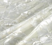 Bordado flor blanco