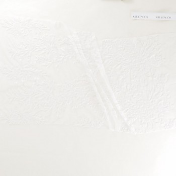 White flower embroidery sequins