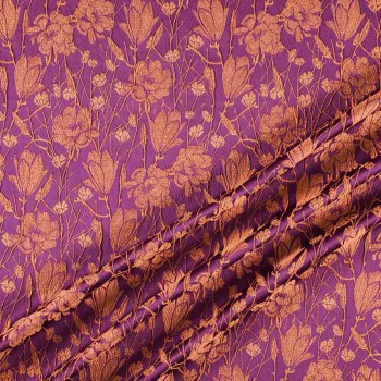 Jacquard floral en relieve violeta