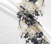 White black jacquard floral la