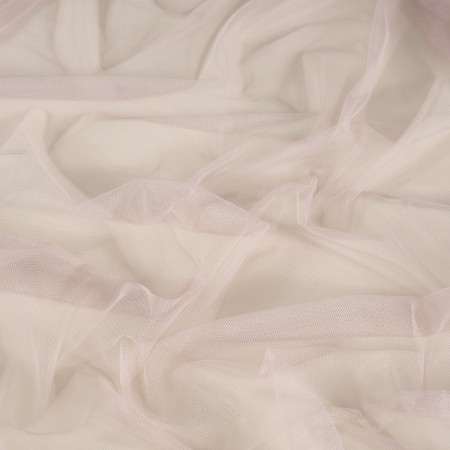 Make up salomé soft flowing tulle