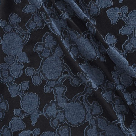 Blue jacq. flowers fil coupé