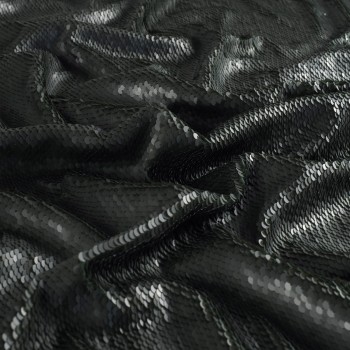 Green satin 5mm sequins