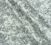 Outlined flowers on linen blanco