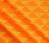 Jacquard geometrico naranja