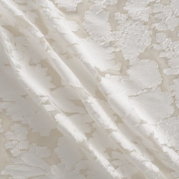 White fil coupe floral