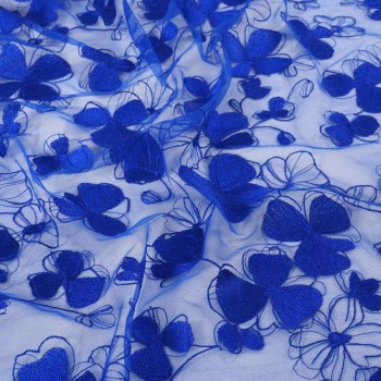 Bordado flor trÉbol azul klein
