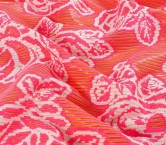 Fuxia jacquard with roses / st