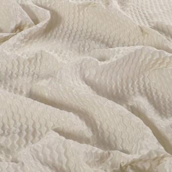 Jacquard gofrado beige